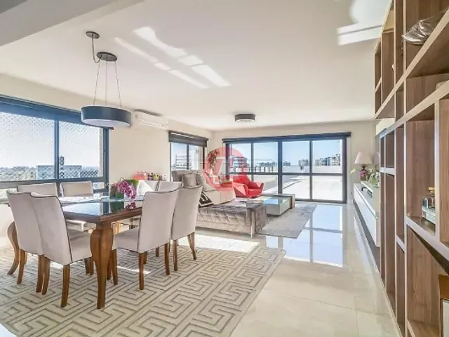 Cobertura / Penthouse com 510m² 3 quartos e 4 banheiros, à venda ou para alugar, no bairro Vila Jardim em Porto Alegre