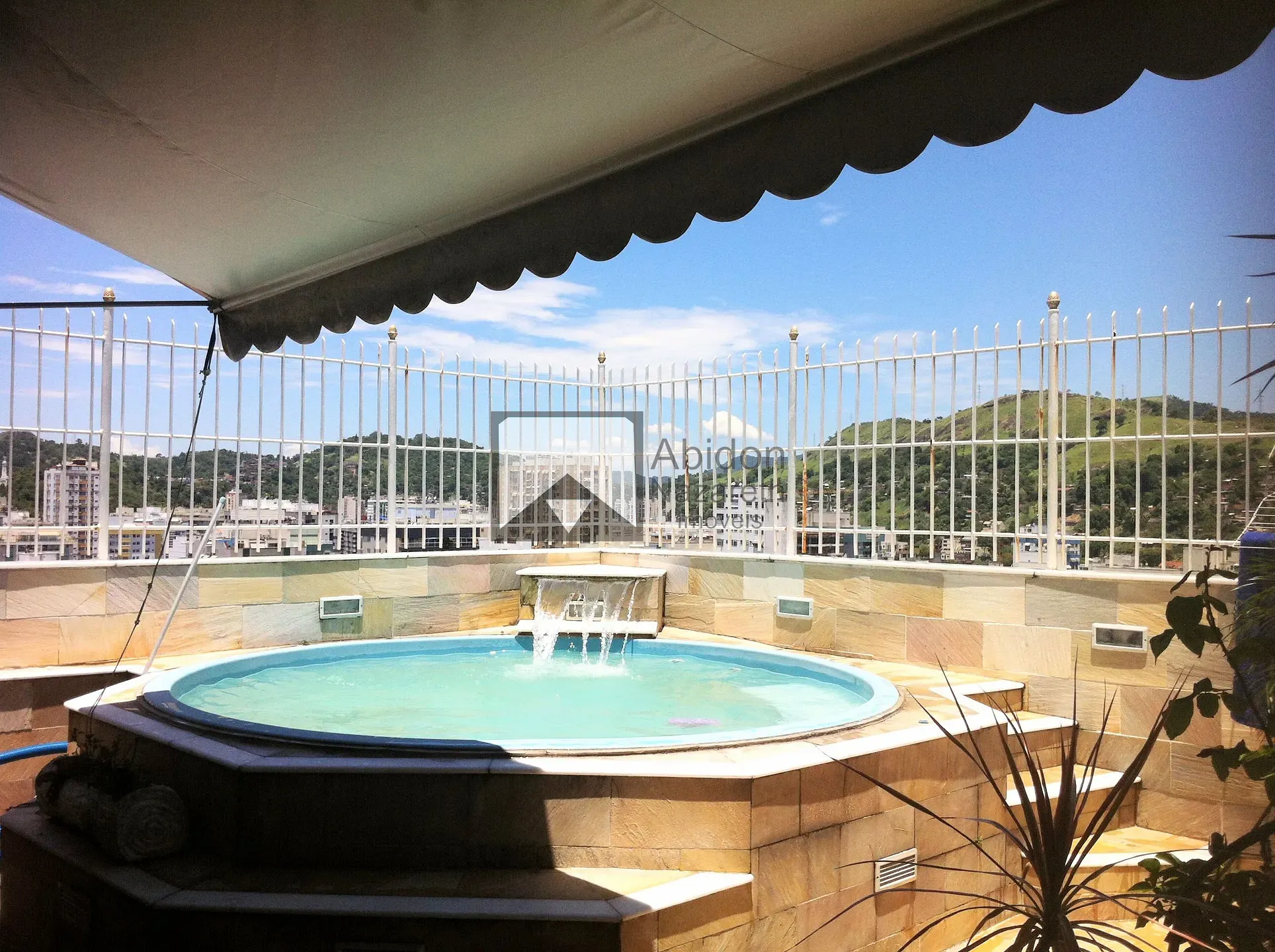 Cobertura, 4 quartos, 220 m² - Foto 1