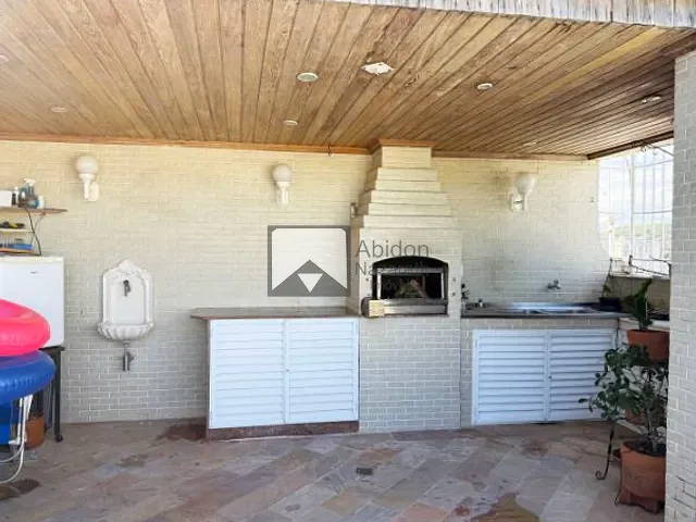 Cobertura / Penthouse com 250m² 4 quartos e 3 banheiros, à venda, no bairro Icaraí em Niterói