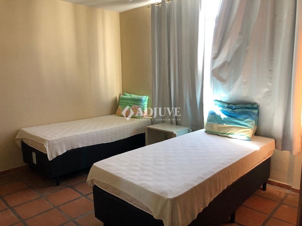 Cobertura à venda com 3 quartos, 131m² - Foto 4