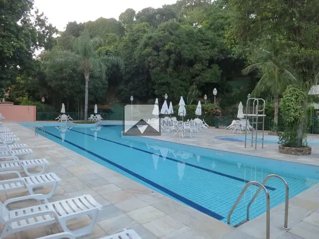 Cobertura / Penthouse com 180m² 3 quartos e 2 banheiros, à venda, no bairro Pe Pequeno em Niterói