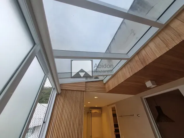 Cobertura / Penthouse com 330m² 4 quartos e 5 banheiros, para alugar, no bairro São Francisco em Niterói