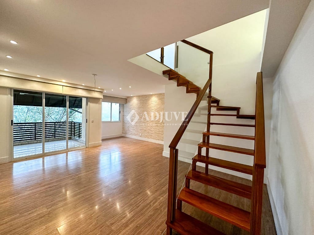 Cobertura à venda com 4 quartos, 120m² - Foto 2