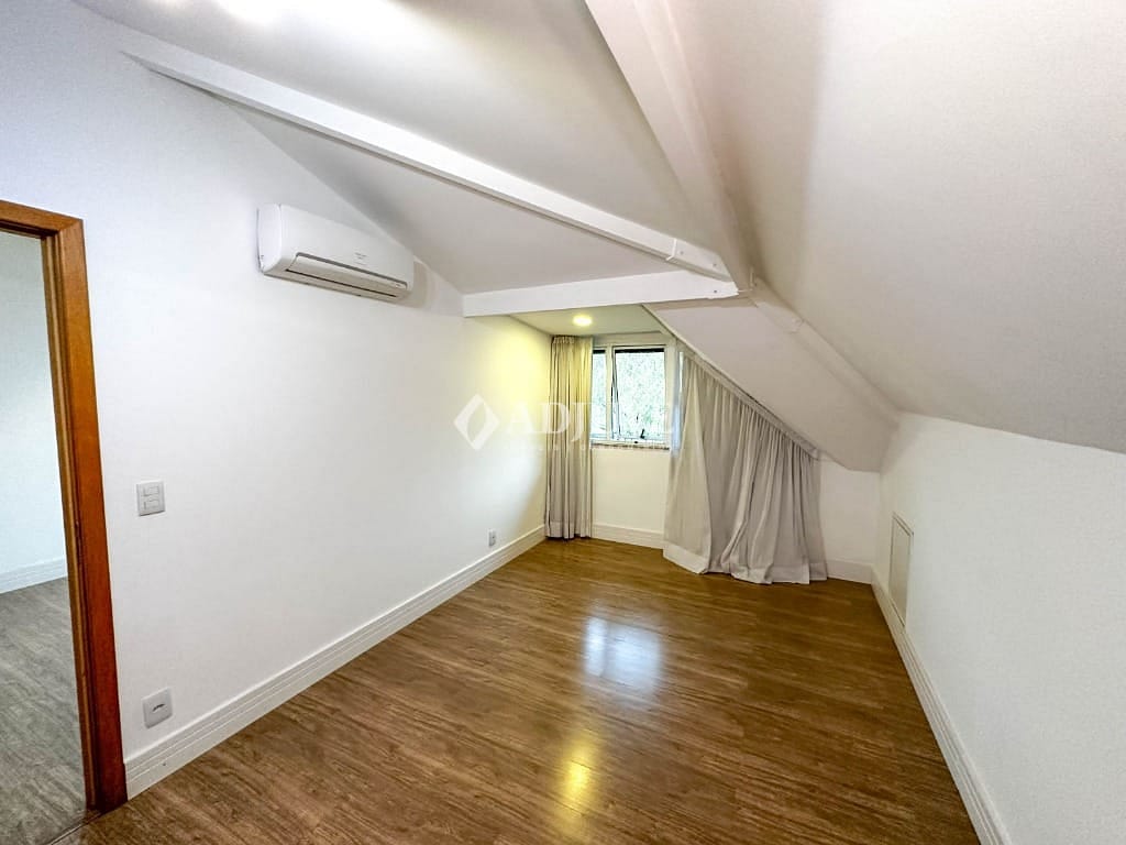 Cobertura à venda com 4 quartos, 120m² - Foto 4