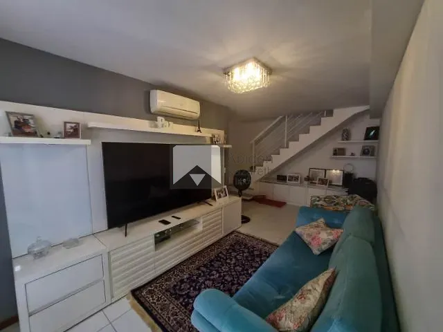 Cobertura / Penthouse com 200m² 3 quartos e 2 banheiros, à venda, no bairro Icaraí em Niterói