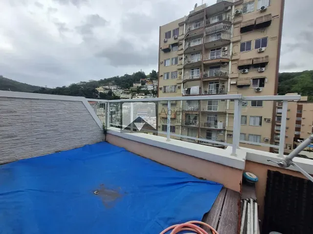 Cobertura / Penthouse com 180m² 2 quartos e 2 banheiros, para alugar, no bairro Santa Rosa em Niterói