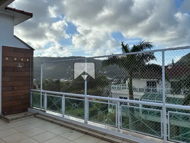Cobertura / Penthouse com 90m² 2 quartos e 2 banheiros, à venda, no bairro Itaipu em Niterói