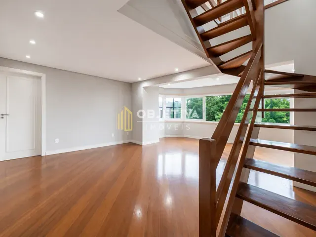 Cobertura / Penthouse 4 quartos e 2 banheiros, à venda ou para alugar, no bairro Bela Vista em Porto Alegre