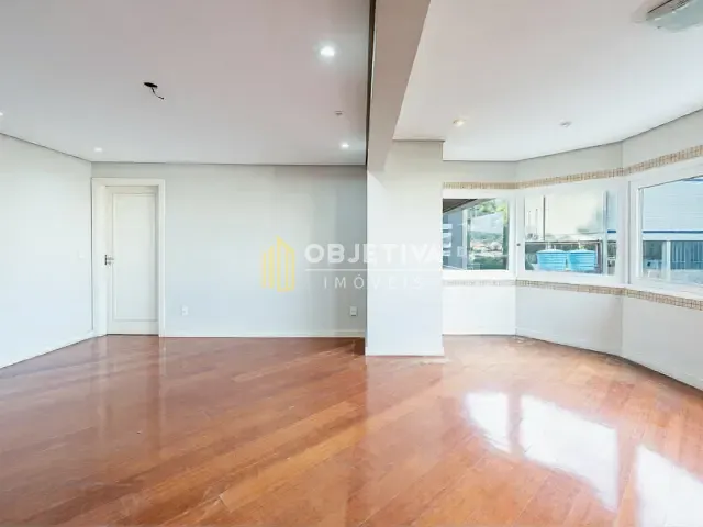Cobertura / Penthouse 4 quartos e 2 banheiros, à venda ou para alugar, no bairro Bela Vista em Porto Alegre
