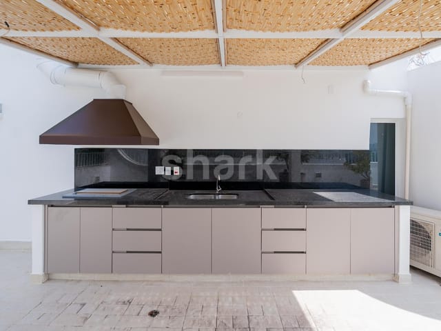 Cobertura / Penthouse 3 quartos e 5 banheiros, à venda ou para alugar, no bairro Vila Nova Conceição em São Paulo