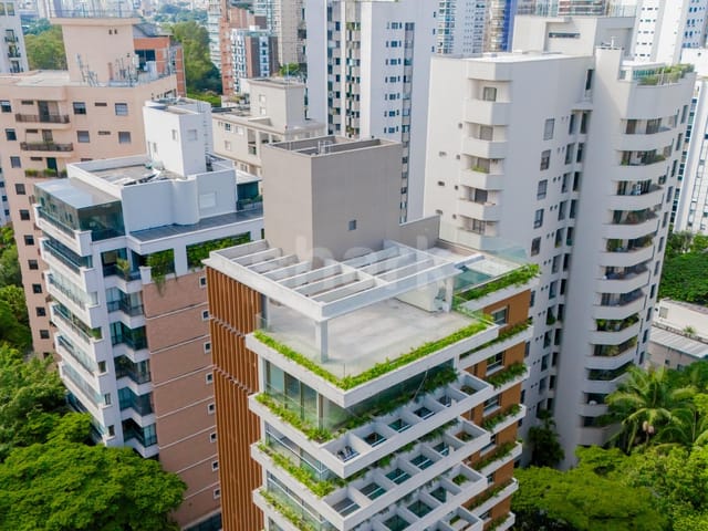 Cobertura / Penthouse com 396m² 3 quartos e 6 banheiros, à venda, no bairro Vila Nova Conceição em São Paulo