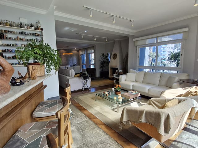 Apartamento com 220m² 3 quartos e 4 banheiros, à venda, no bairro Vila Suzana em São Paulo