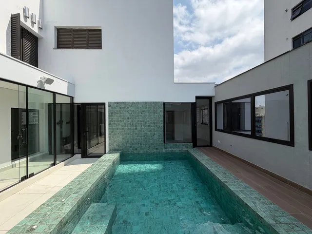 Cobertura / Penthouse 4 quartos e 6 banheiros, à venda, no bairro Vila Nova Conceição em São Paulo
