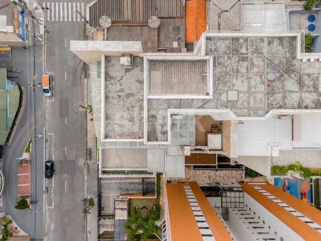 Cobertura / Penthouse com 260m² 4 quartos e 6 banheiros, à venda ou para alugar, no bairro Moema em São Paulo