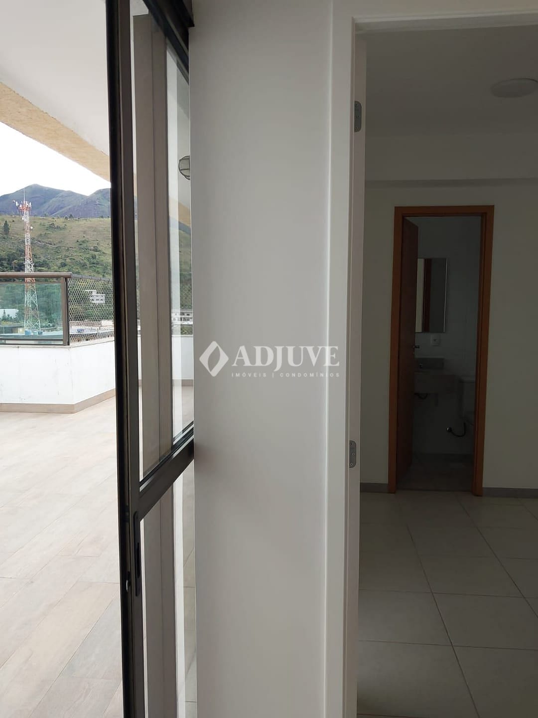 Cobertura à venda com 2 quartos, 87m² - Foto 11