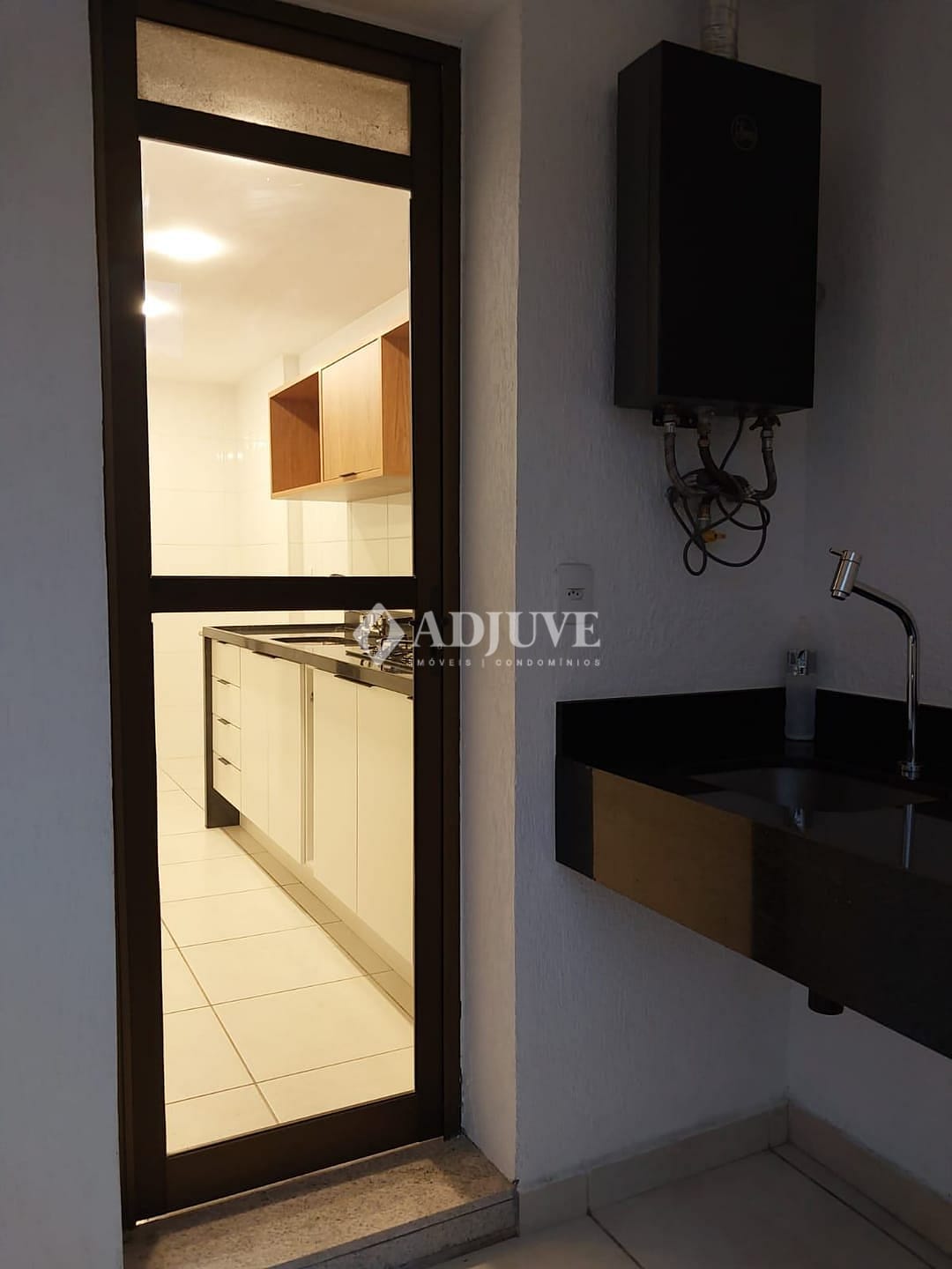 Cobertura à venda com 2 quartos, 87m² - Foto 8
