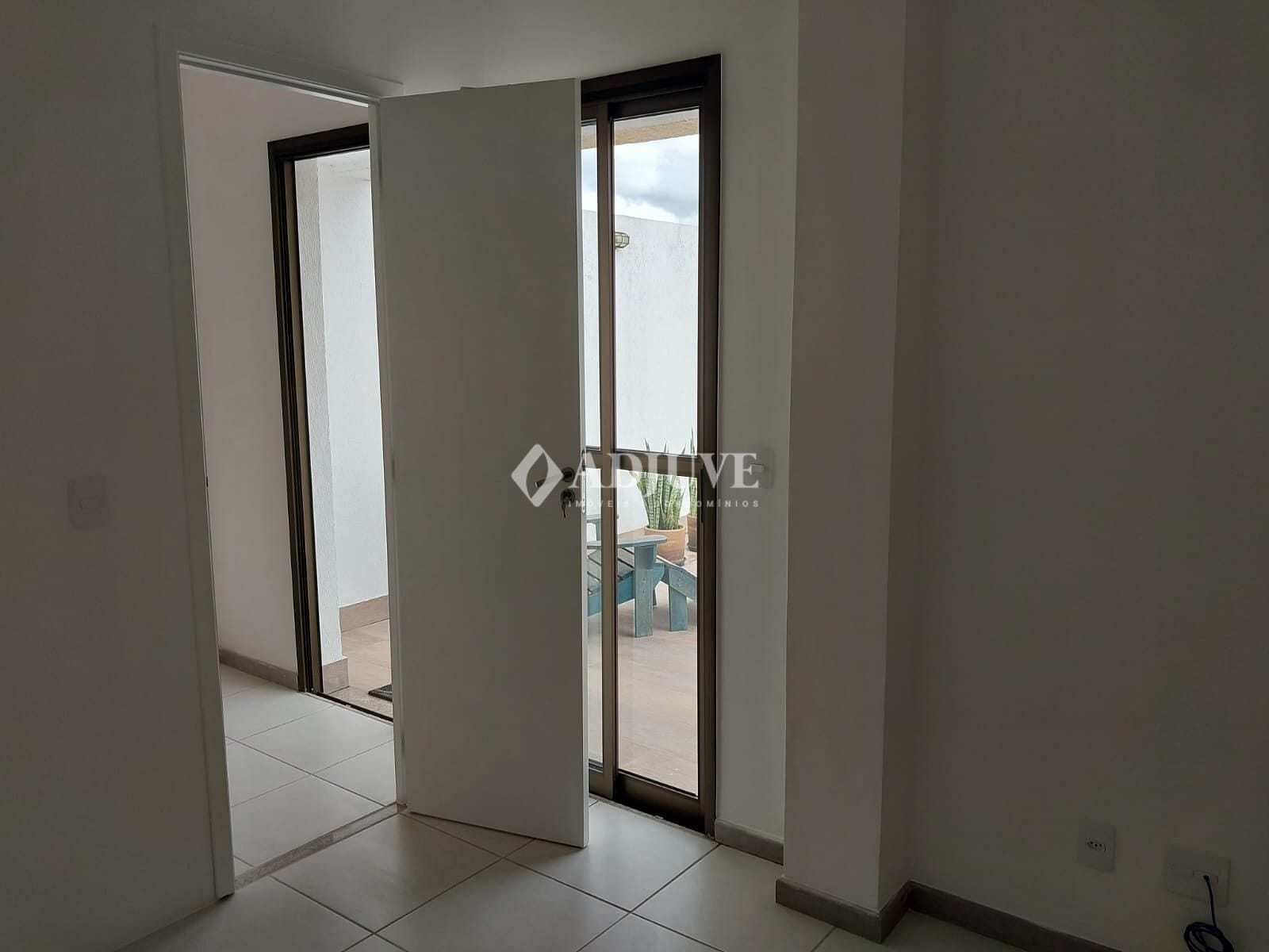 Cobertura à venda com 2 quartos, 87m² - Foto 18