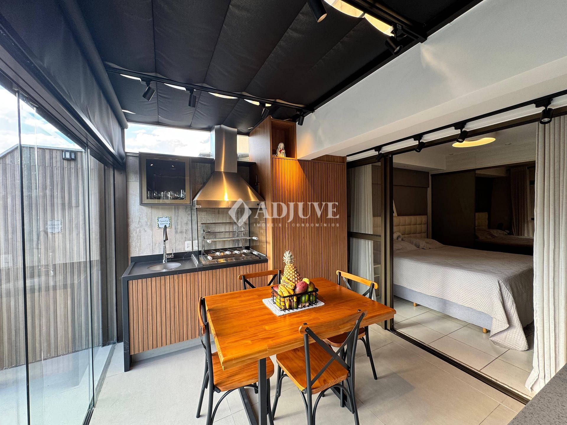 Cobertura à venda com 2 quartos, 70m² - Foto 14