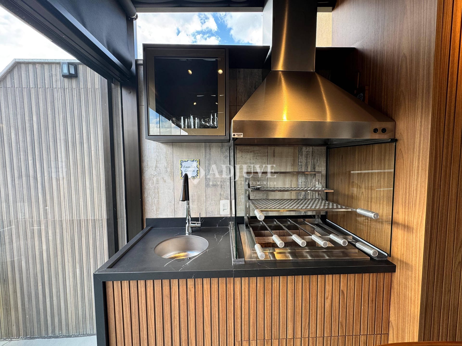 Cobertura à venda com 2 quartos, 70m² - Foto 15