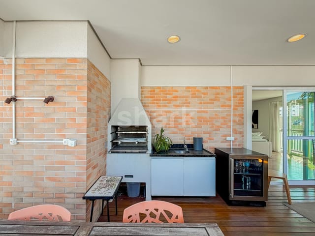 Cobertura / Penthouse 2 quartos e 4 banheiros, para alugar, no bairro Cerqueira César em São Paulo
