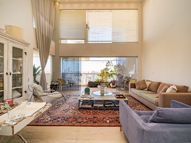 Apartamento com 222m² 4 quartos e 4 banheiros, à venda, no bairro Perdizes em São Paulo