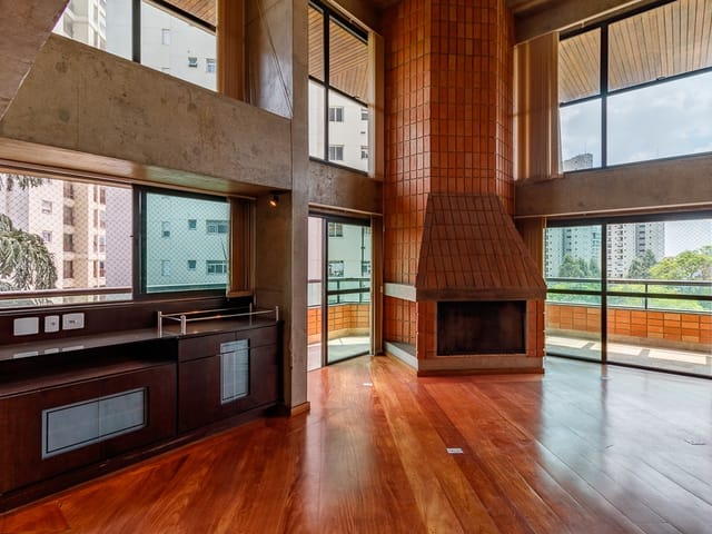 Foto do Cobertura / Penthouse - Duplex para venda em Panamby com 3 quartos, sendo 3 suítes, 293m² | Lares e Andares Imóveis