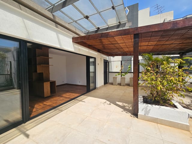 Cobertura / Penthouse com 136m² 1 quarto e 3 banheiros, à venda, no bairro Vila Olímpia em São Paulo
