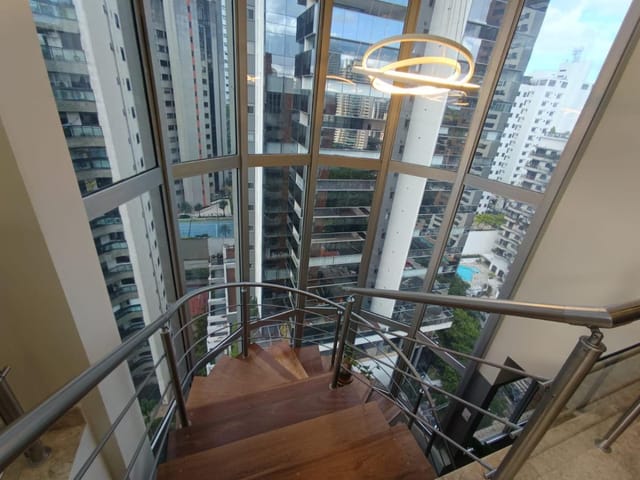 Cobertura / Penthouse 4 quartos e 5 banheiros, à venda, no bairro Campo Belo em São Paulo