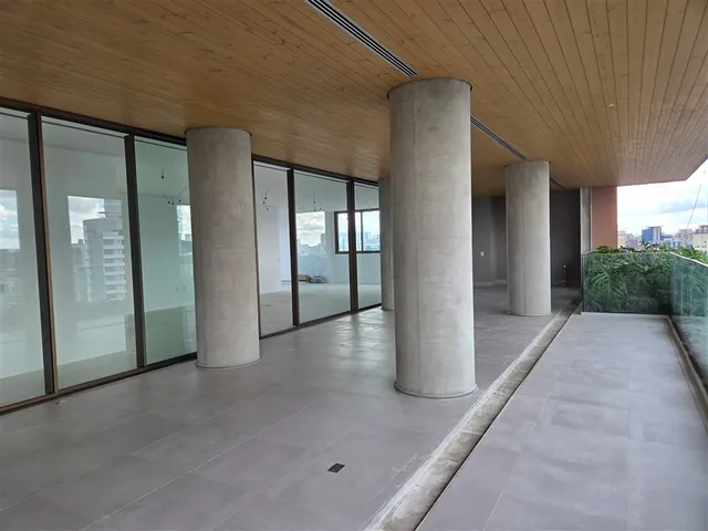 Apartamento 4 quartos e 7 banheiros, à venda, no bairro Vila Nova Conceição em São Paulo