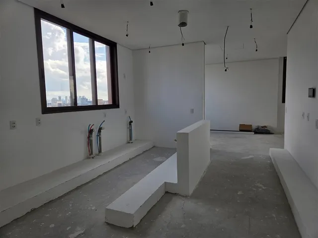 Apartamento 4 quartos e 7 banheiros, à venda, no bairro Vila Nova Conceição em São Paulo