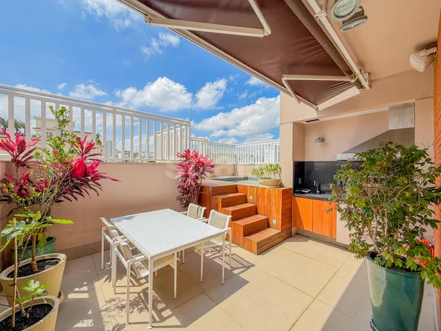 Cobertura / Penthouse com 298m² 3 quartos e 5 banheiros, à venda ou para alugar, no bairro Jardim Paulista em São Paulo