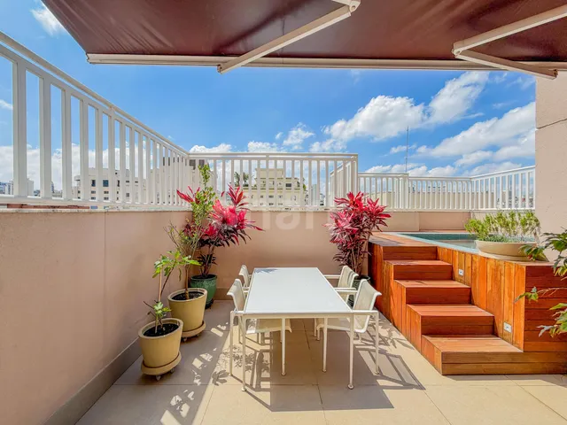 Cobertura / Penthouse com 298m² 3 quartos e 5 banheiros, à venda ou para alugar, no bairro Jardim Paulista em São Paulo