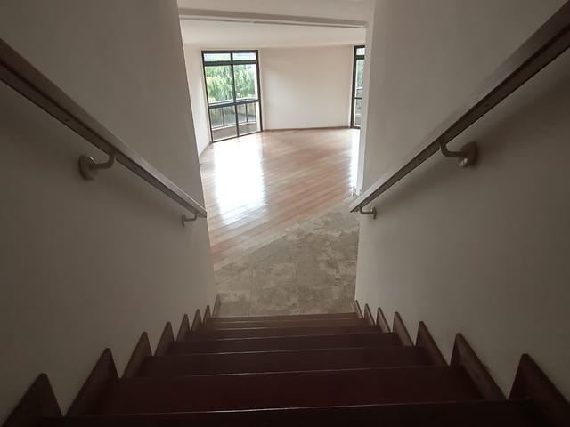 Apartamento com 3500m² 4 quartos e 7 banheiros, à venda, no bairro Vila Andrade em São Paulo