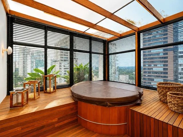 Cobertura / Penthouse 5 quartos e 7 banheiros, à venda ou para alugar, no bairro Campo Belo em São Paulo