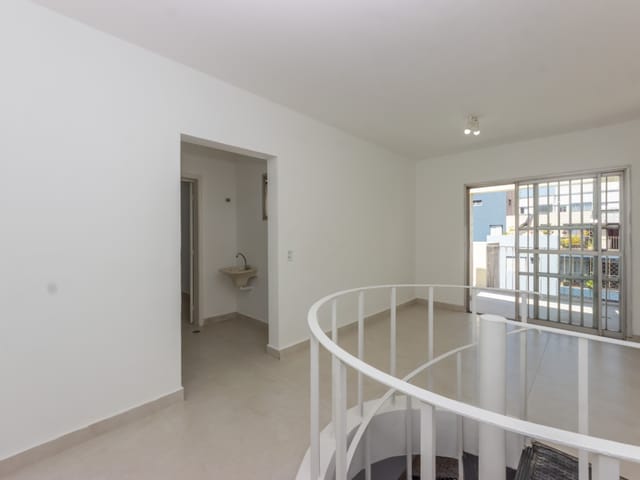Cobertura / Penthouse com 5316m² 3 quartos e 2 banheiros, à venda, no bairro Parque Tomas Saraiva em São Paulo