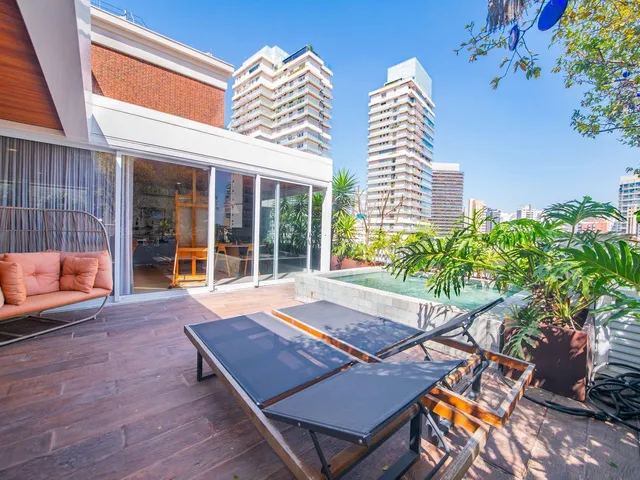 Cobertura / Penthouse com 213m² 2 quartos e 3 banheiros, à venda, no bairro Vila Nova Conceição em São Paulo