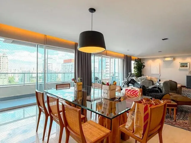 Cobertura / Penthouse 4 quartos e 6 banheiros, à venda ou para alugar, no bairro Cidade Monções em São Paulo