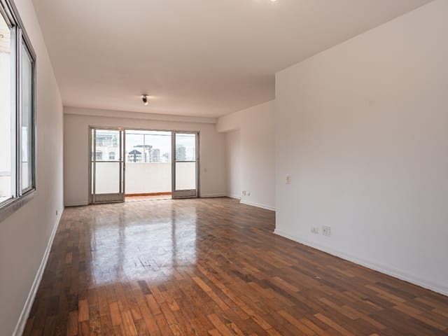 Cobertura / Penthouse com 162m² 3 quartos e 3 banheiros, à venda, no bairro Vila Olímpia em São Paulo