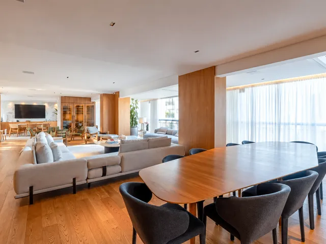 Cobertura / Penthouse com 432m² 4 quartos e 5 banheiros, à venda, no bairro Vila Nova Conceição em São Paulo