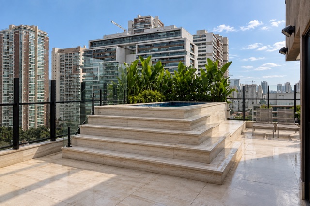 Cobertura / Penthouse com 450m² 4 quartos e 6 banheiros, à venda, no bairro Brooklin em São Paulo