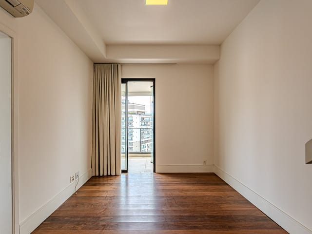 Cobertura / Penthouse com 283m² 4 quartos e 5 banheiros, à venda, no bairro Sumaré em São Paulo
