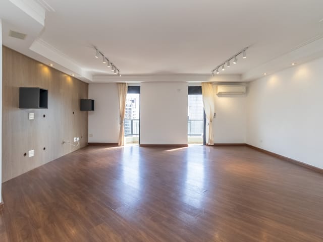 Cobertura / Penthouse com 1200m² 4 quartos e 7 banheiros, à venda, no bairro Indianópolis em São Paulo