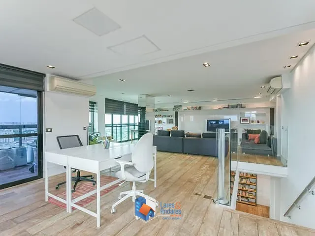 Cobertura / Penthouse com 305m² 4 quartos e 4 banheiros, à venda, no bairro Panamby em São Paulo