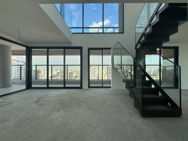 Cobertura / Penthouse com 281m² 4 quartos e 5 banheiros, à venda, no bairro Moema em São Paulo