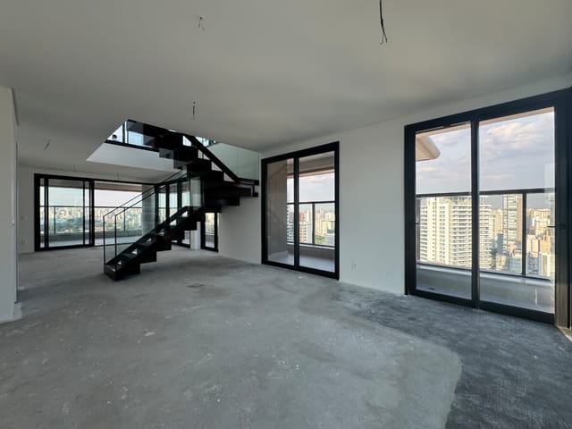 Cobertura / Penthouse com 281m² 4 quartos e 5 banheiros, à venda, no bairro Moema em São Paulo