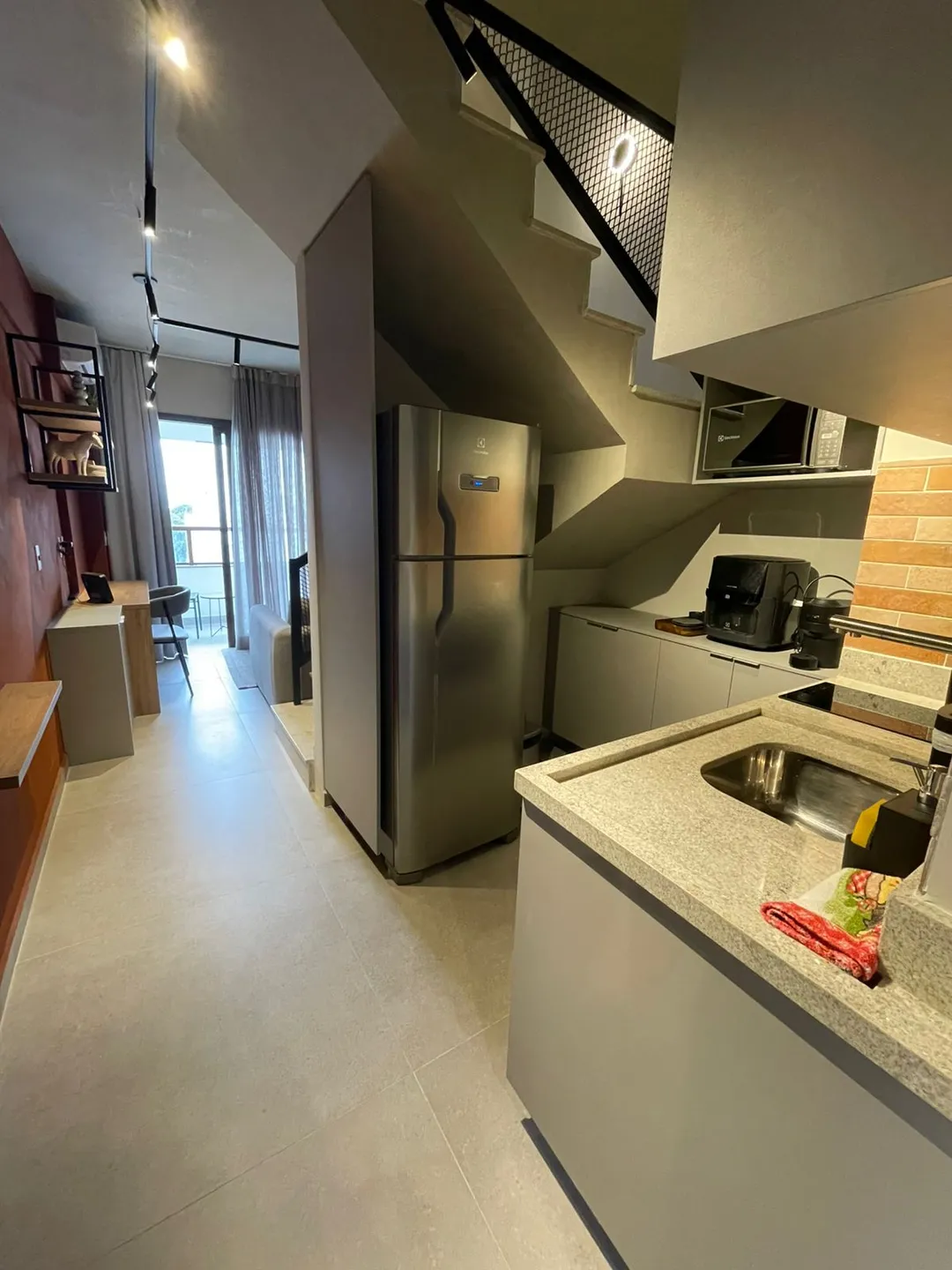 Duplex para venda em Jardins com 1 quarto, sendo 1 suíte, 44m²