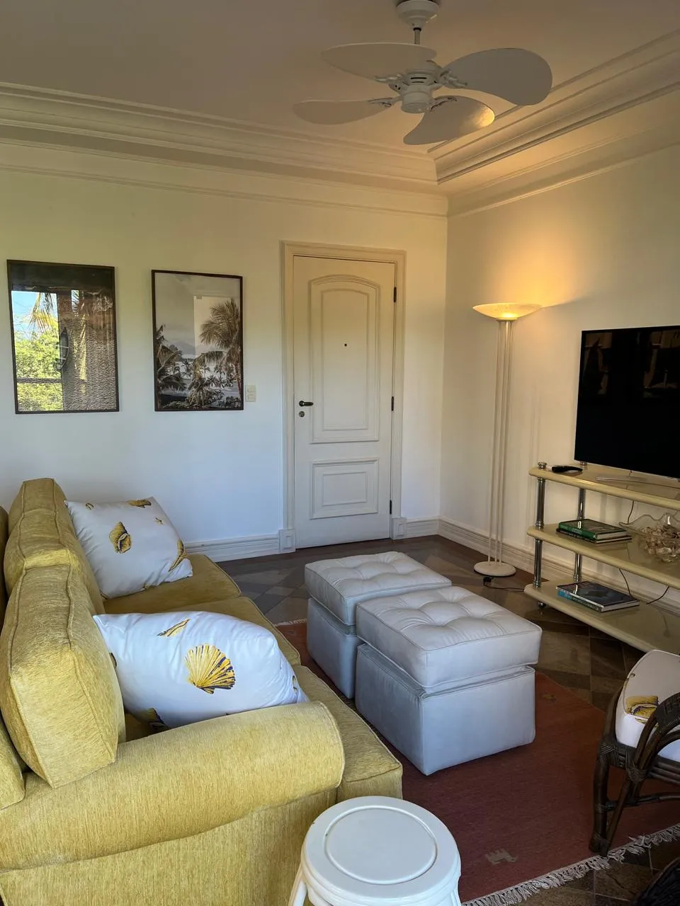 Duplex para venda em Enseada com 3 quartos, sendo 1 suíte, 164m²