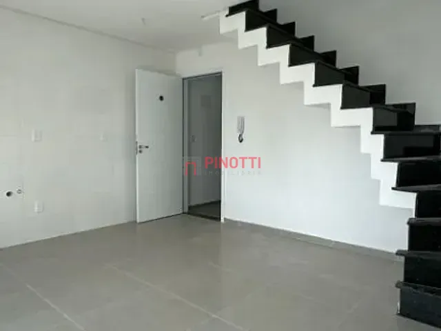 Cobertura / Penthouse 2 quartos e 1 banheiro, à venda, no bairro Baeta Neves em São Bernardo do Campo