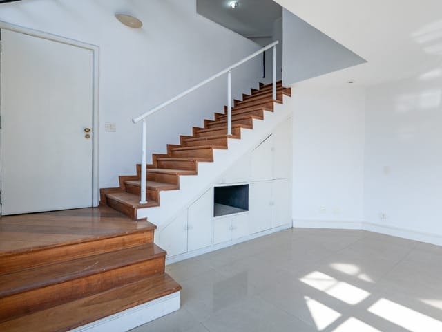 Foto do Apartamento - Duplex para venda em Vila Suzana com 3 quartos, sendo 3 suítes , 195m² | Correteria Imóveis