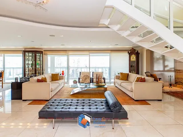 Cobertura / Penthouse com 847m² 4 quartos e 6 banheiros, à venda, no bairro Pacaembu em São Paulo